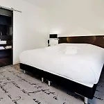 호텔 Kyriad Centre 3*