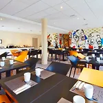 Kyriad Centre 3* 트루아