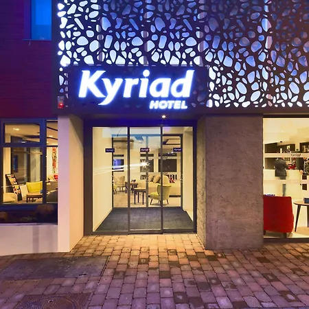 Kyriad Centre فندق 3*