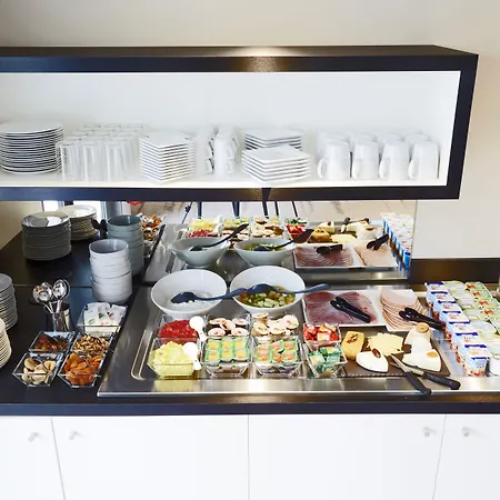 Kyriad Centre