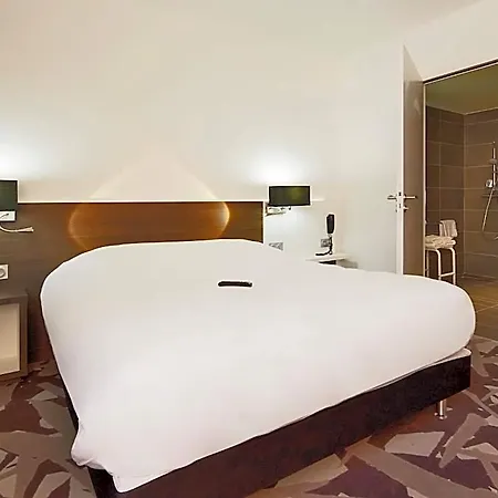 Kyriad Centre Hotel Troyes