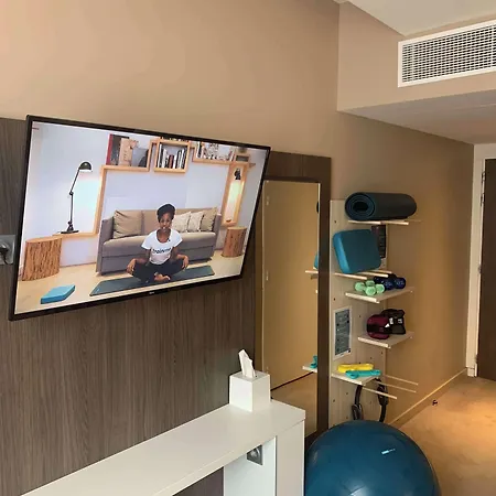 Hotel Kyriad Centre 3*