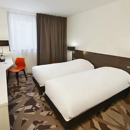 Kyriad Centre Hotel Troyes