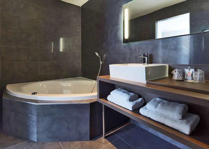 Kyriad Centre Hotel Troyes