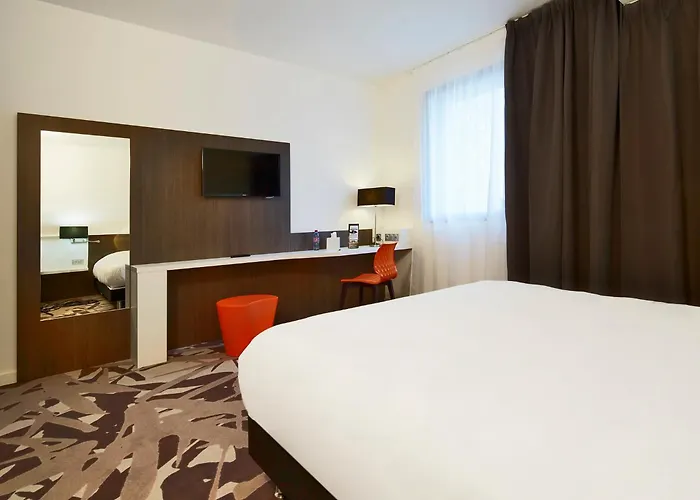 호텔 Kyriad Centre